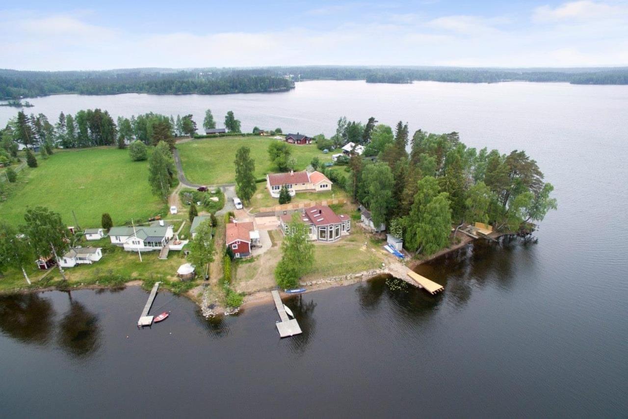 Holiday Lakefront House Villa Bjorkoby Exterior photo