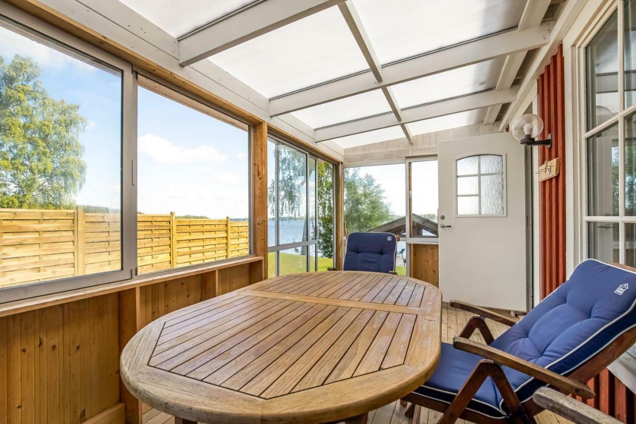 Holiday Lakefront House Villa Bjorkoby Exterior photo